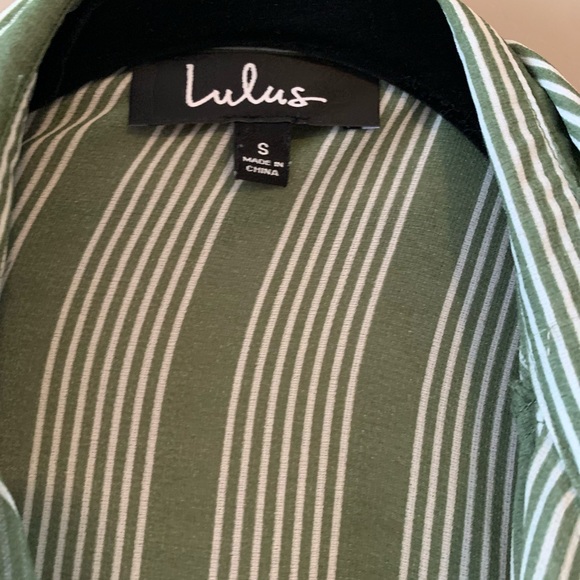 Button down twist blouse - Picture 2 of 2